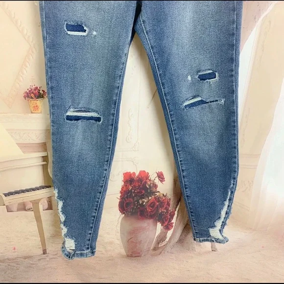 Free People Women’s About A Girl High Waist Skinny Jeans - Picture 6 of 12